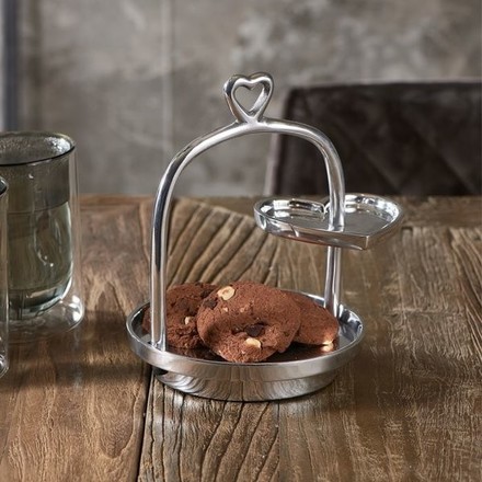 PLADENJ LOTS OF LOVE