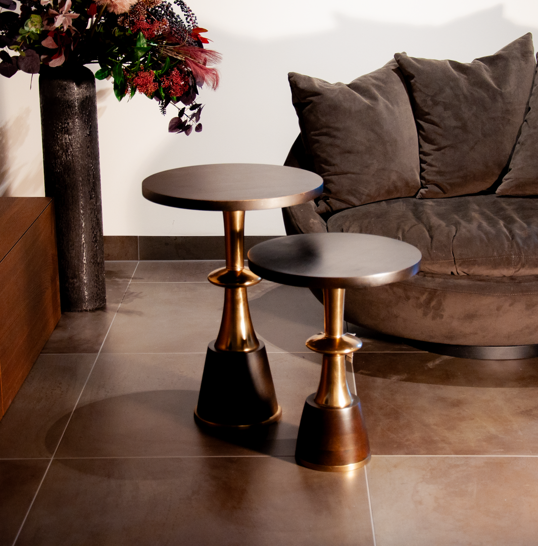 majestic-wildness/SIDE-TABLE-VINTAGE-L_2