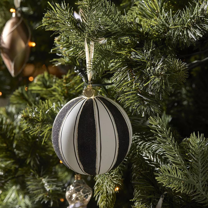 riviera-maison/velana-living-riviera-maison-christmas-ornament-glamorous-stripe_1