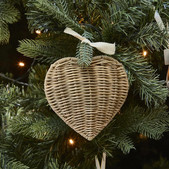 riviera-maison/velana-living-riviera-maison-rustic-rattan-ornament-loving-heart_1