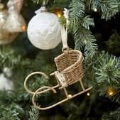 riviera-maison/velna-living-riviera-maison-ornament-rustic-ratan-wonderful-sled_1