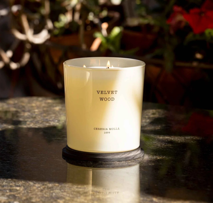 XL CANDLE VELVET WOOD 600G