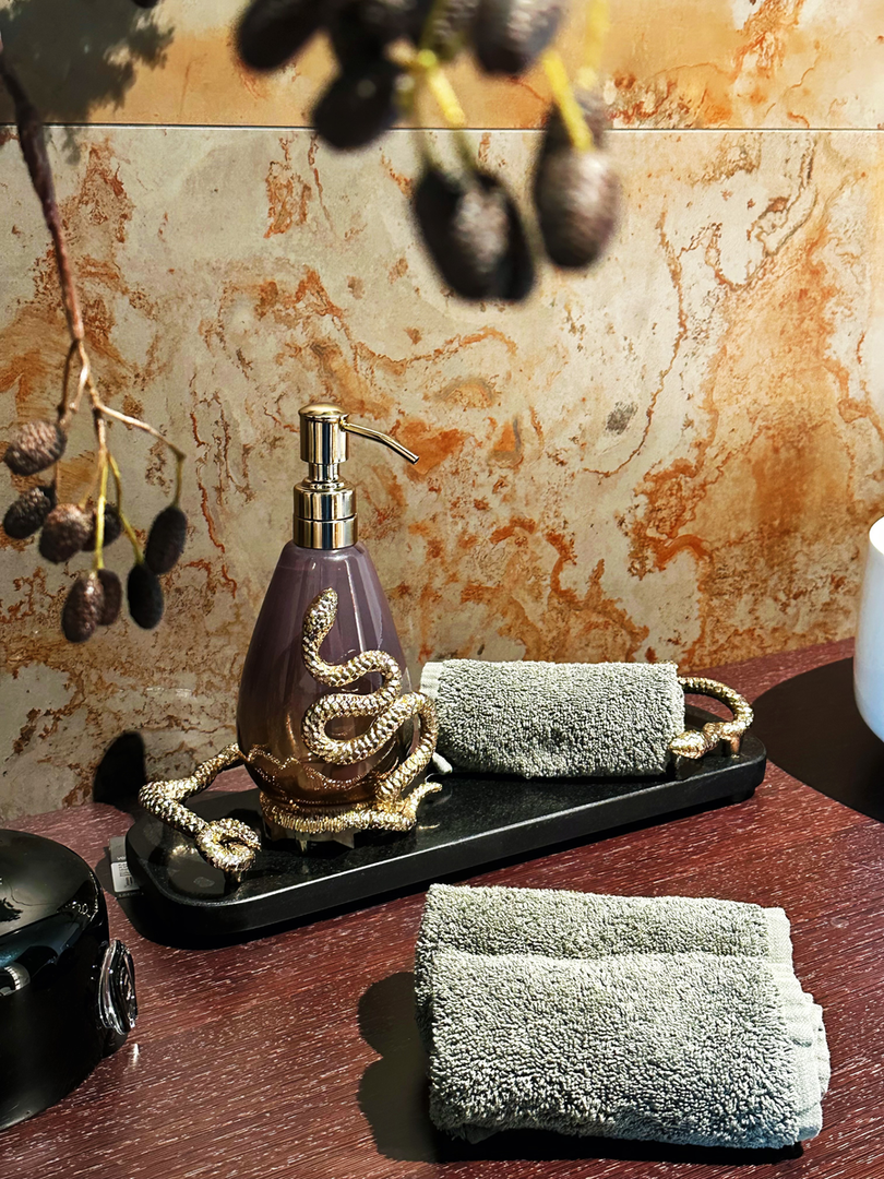 uvozeni-izdelki/DOZIRNIK-ZA-MILO-SNAKE_2_1