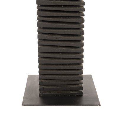 ABSTRAKTNA SKULPTURA IZ ČRNEGA LESA MIX 