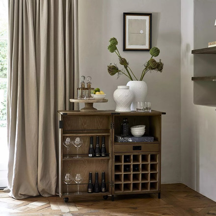 VINSKA OMARA PORTELLA