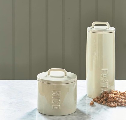 SKLEDA ZA SHRANJEVANJE RIŽA