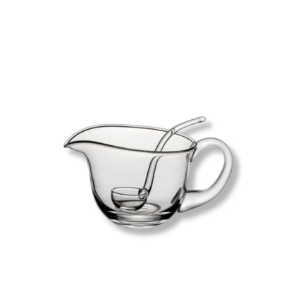 STEKLEN VRČEK ZA OMAKO Z ZAJEMALKO