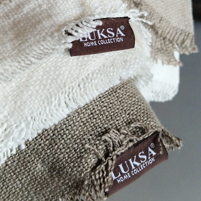uvozeni-izdelki/Luksa-Velana-Living--pregrinjaloprt-azra-off-white-M26501_2