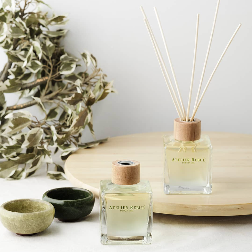 uvozeni-izdelki/REED-DIFFUSER-GREEN-TEA-120ML-ATELIER-REBUL