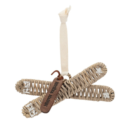 OKRASEK IZ RATANA SMUČI