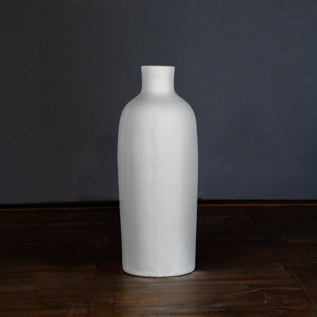 uvozeni-izdelki/VELANA-LIVING-BELA-VAZA-IZ-CEMENTA-S_1