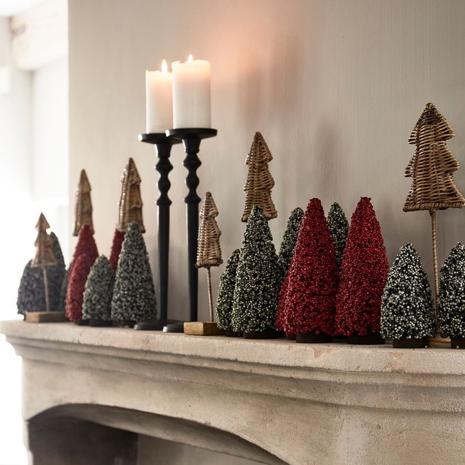 uvozeni-izdelki/VELANA-LIVING-CHRISTMAS-TREE-SNOW-GREEN-S-FROM-RIVIERA-MAISON_3