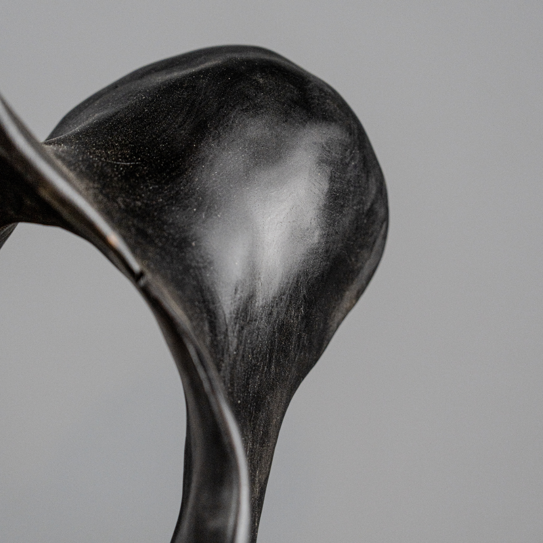 uvozeni-izdelki/VELANA-LIVING-SKULPTURA-CRNA-S_2