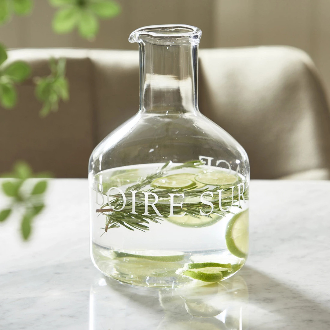 uvozeni-izdelki/Velana-Living-Riviera-Maison-552050-decanter-a-boire-sur-place_1