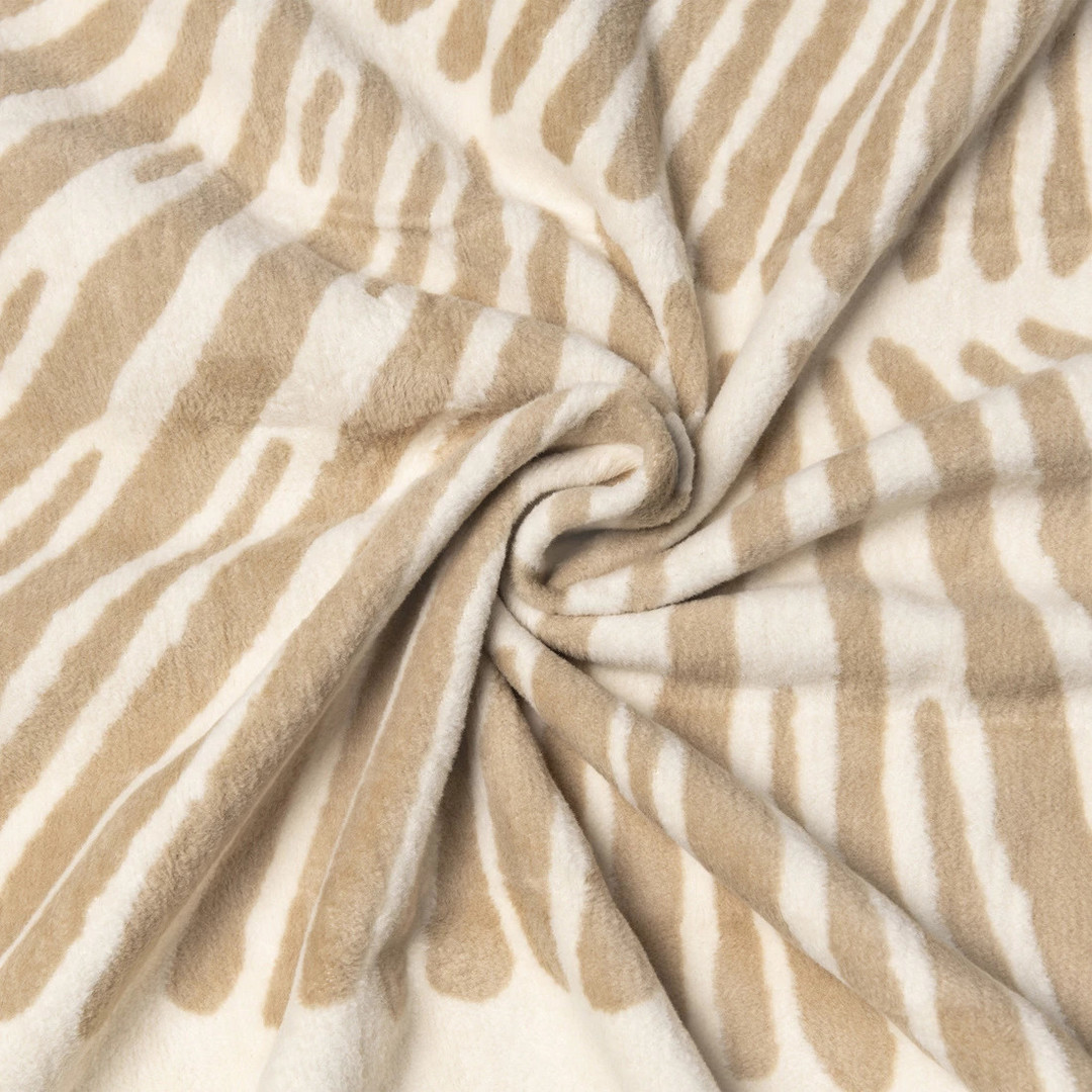 uvozeni-izdelki/Velana-Living-Riviera-Maison-557430-guscio-throw_4