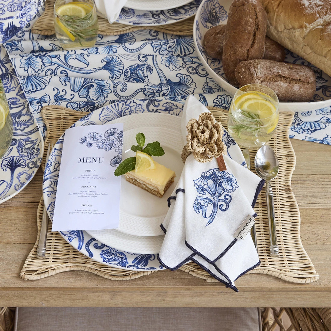 uvozeni-izdelki/Velana-Living-Riviera-Maison-557980-floral-island-napkin-set-of-2_2