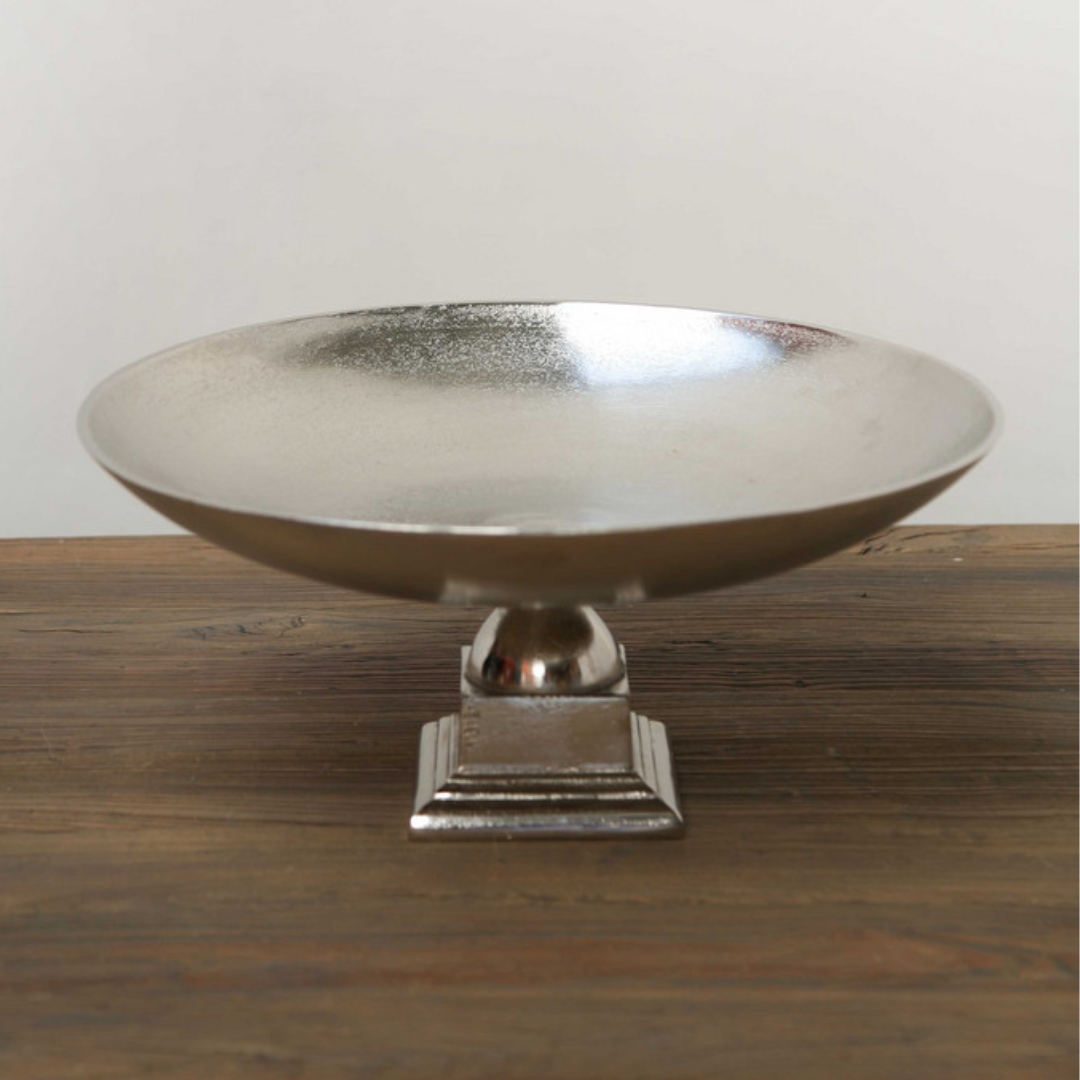 uvozeni-izdelki/Velana-Living-Srebrna-skleda-na-podstavku-M18618_1