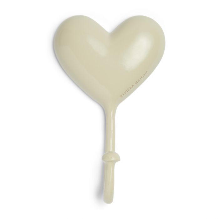 uvozeni-izdelki/Velana-Living-kljuka-za-obesanje-v-obliki-srcka-od-Riviera-Maison