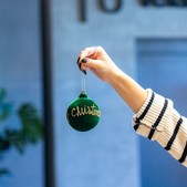uvozeni-izdelki/Velana-Living-steklena-kroglica-temno-zelena-merry-christmas-M31470_1