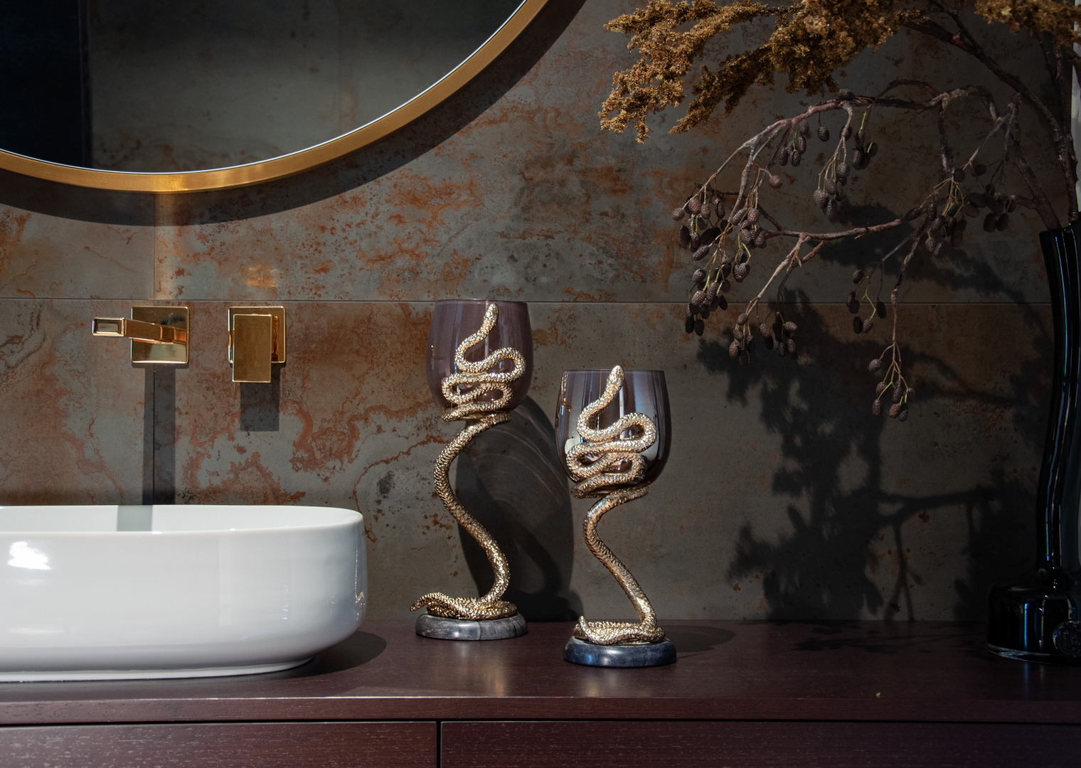 uvozeni-izdelki/candle-holder-snake-m_1