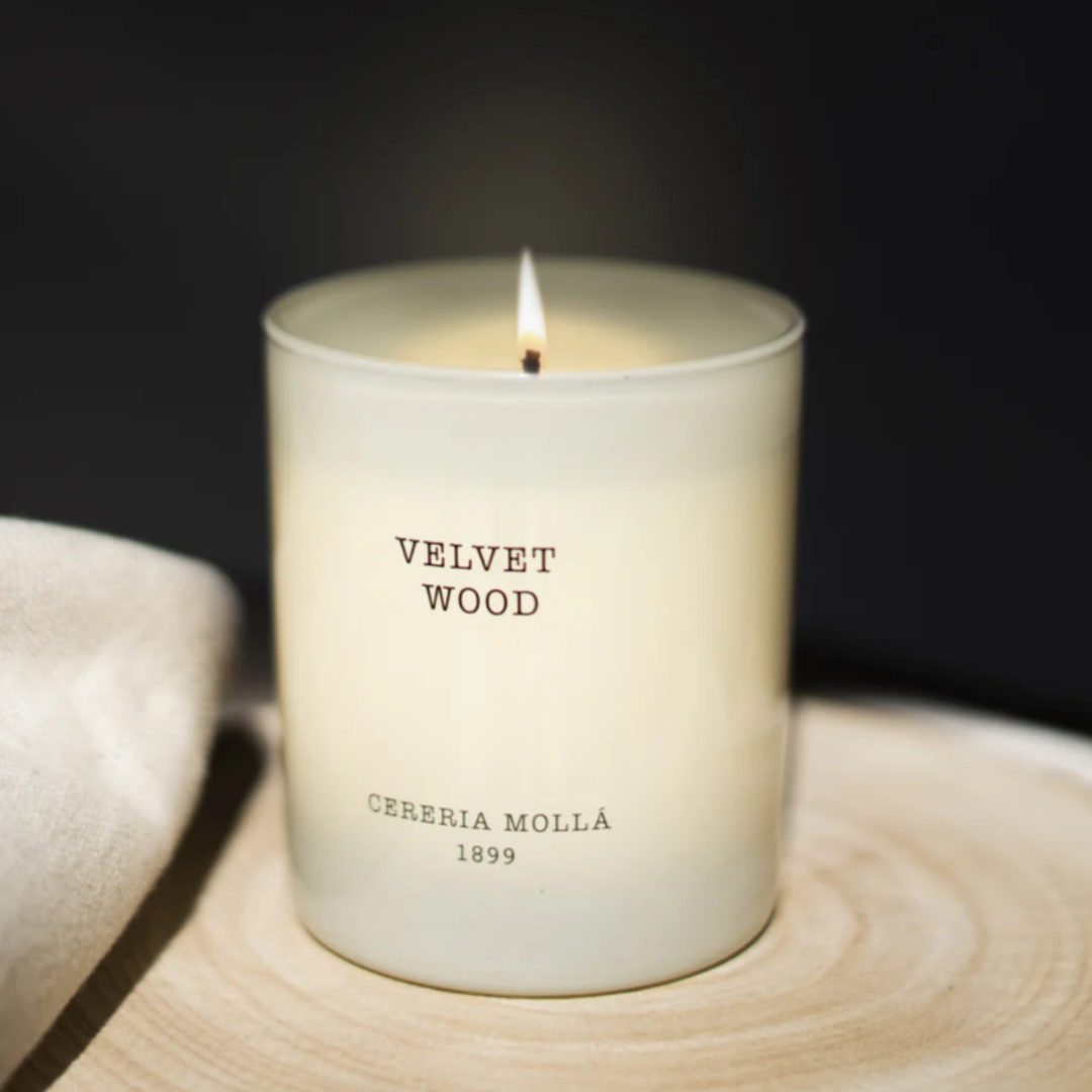 uvozeni-izdelki/cereria-molla-slovenija-velvet-wood-scented-candle-230g_1