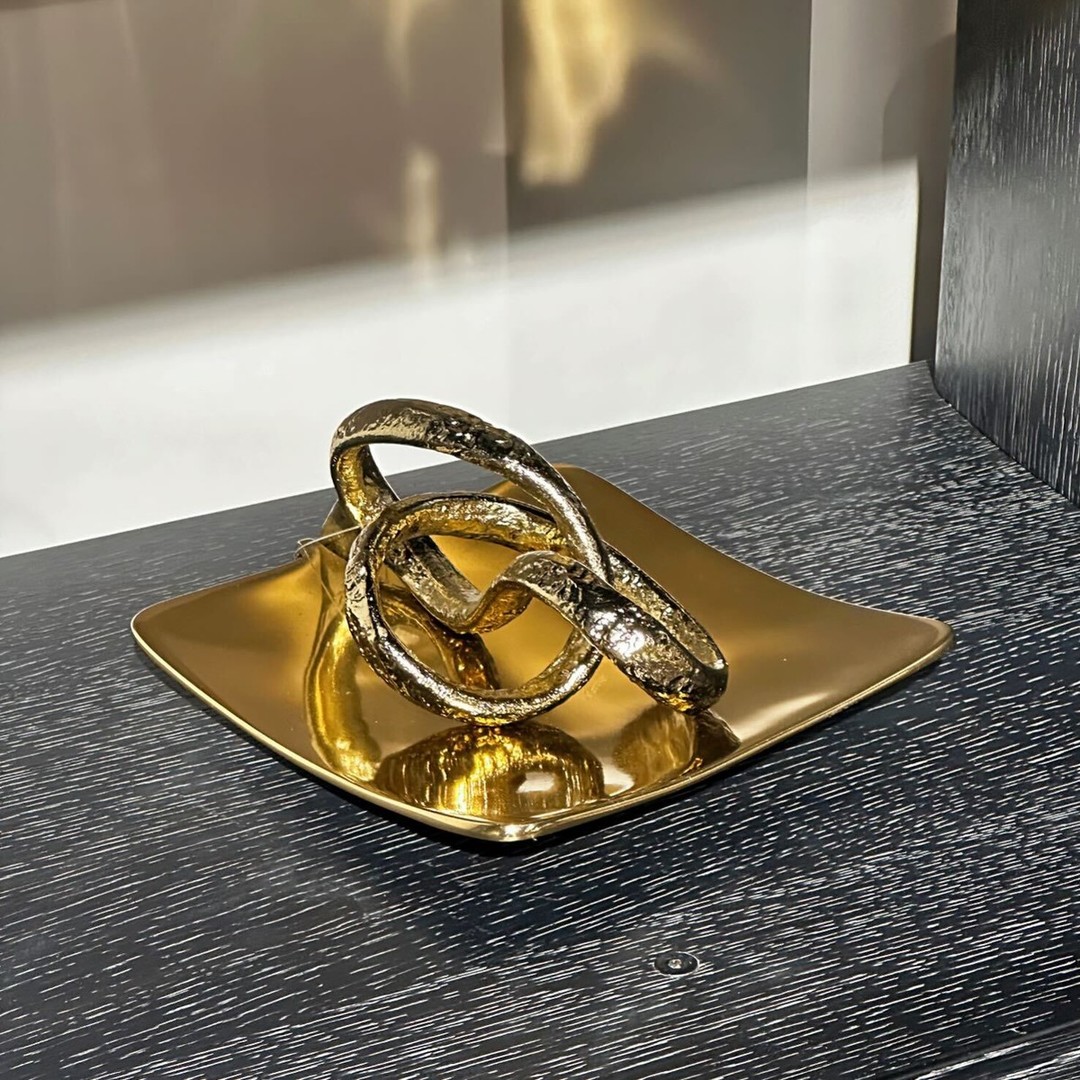 uvozeni-izdelki/napkin-holder-free-form