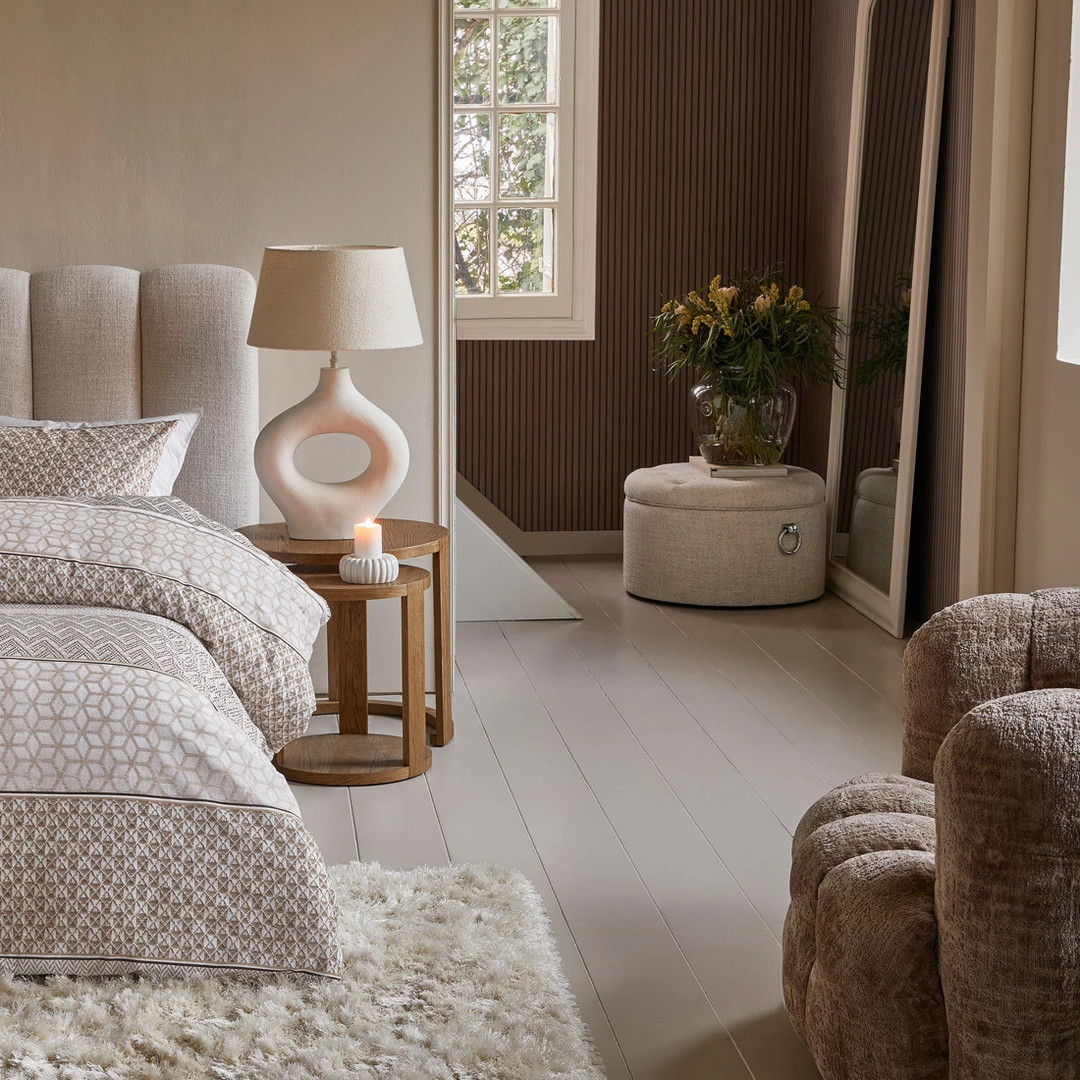 uvozeni-izdelki/riviera-maison-pouf-park-avenue-antique-white-9801001_1