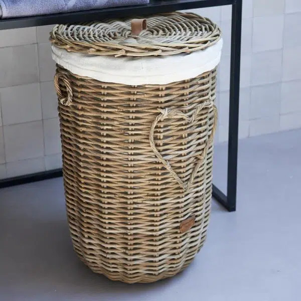 uvozeni-izdelki/riviera-maison-slovenia-velana-living-laundry-basket-rr-heart_1