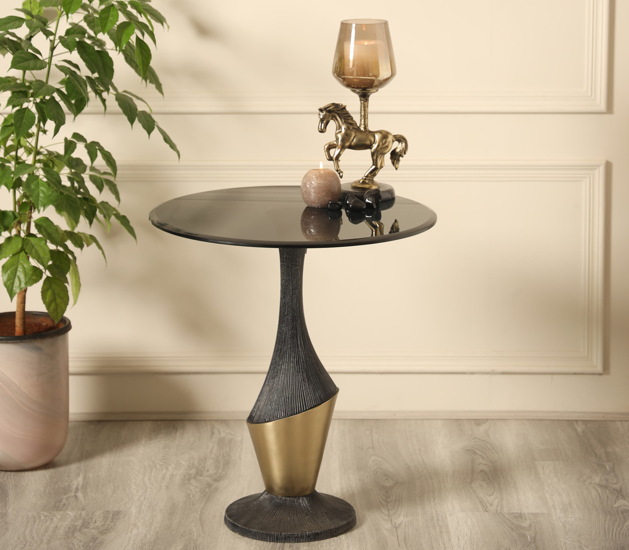 uvozeni-izdelki/side-table-m-classic