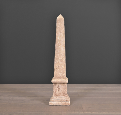 OBELISK IZ 18. STOLETJA M