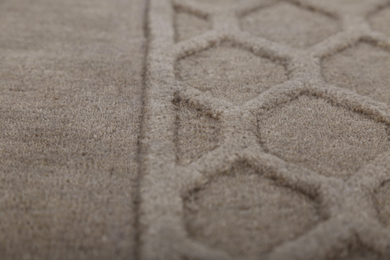 velana-living/L87336_L87337-3