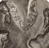 velana-living/velana-living-wall-decoration-shiny-black-round_2